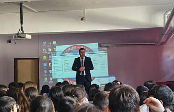 Bayat'ta öğrencilere vergi bilinci anlatıldı