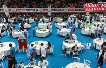 Bilim meraklısı çocuklar projelerini Karabük'teki şenlikte sergiledi