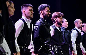 Düzce'de üniversite öğrencilerinden “Kültürlerin Işığında Dans“ etkinliği