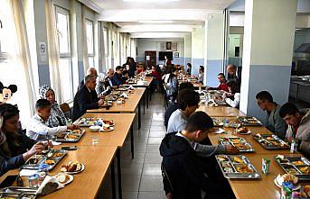 Gümüşhacıköy'de Engelliler Haftası'nda özel öğrenciler için etkinlik düzenlendi