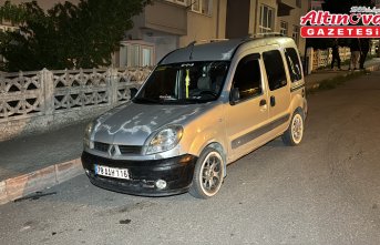Karabük'te polisin “dur“ ihtarına uymayan ehliyetsiz sürücü kovalamacayla yakalandı