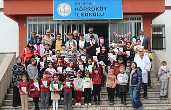 Rize'de gençlere “Güvenli İnternet ve Teknoloji Bağımlılığı Eğitimi“ verildi