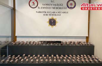 Samsun'da 15 bin 680 sentetik ecza hapı ele geçirildi