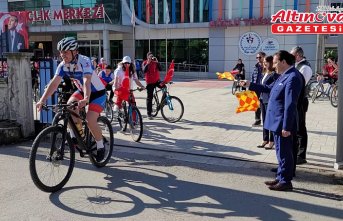 Samsun'da aileler ve gençler bisiklet turunda buluştu