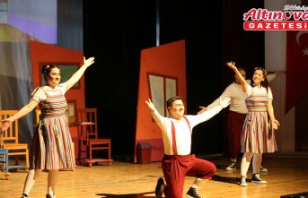 Samsun Devlet Opera ve Balesi “Okulumuz Orman“ oyununu Tokat'ta sahneledi