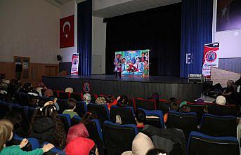 Samsun'da “Atom Karınca“ çocuk tiyatrosu sahnelendi