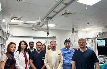 Samsun'daki kalp ameliyatlarını kardiyologlar canlı izledi