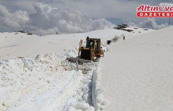 Soğanlı Dağları'nda mayısta karla mücadele