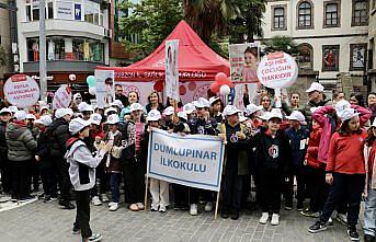 Trabzon'da Aşı Haftası etkinlikleri kapsamında yürüyüş gerçekleştirildi