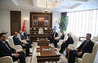 Aile ve Sosyal Hizmetler Bakan Yardımcısı Tarıkdaroğlu, Çorum'da ziyaretlerde bulundu