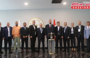 Çaykur Rizespor'da başkanlığa İbrahim Turgut yeniden seçildi