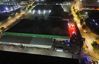 Düzce'de mobilya üretim fabrikasında çıkan yangında hasar oluştu