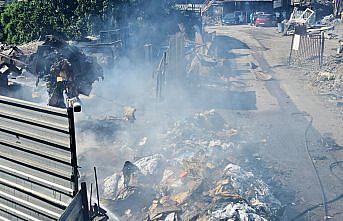 Karabük'te hurdalık alanda çıkan yangın söndürüldü