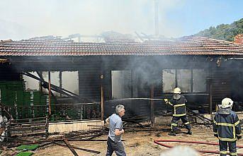 Sinop'ta kereste fabrikasının yemekhanesinde çıkan yangın söndürüldü