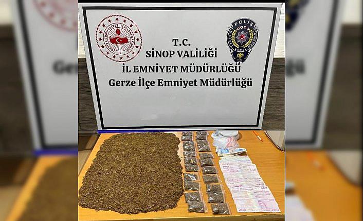 Sinop’ta uyuşturucu operasyonunda yakalanan 2 kişiden 1'i tutuklandı