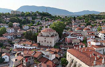 Tarihi Osmanlı kasabaları Taraklı ve Safranbolu'da bayram yoğunluğu