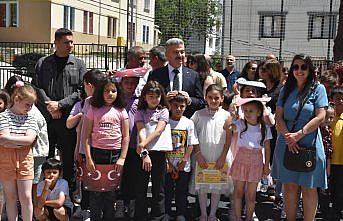 Trabzon ve çevre illerde öğrenciler karne heyecanı yaşadı