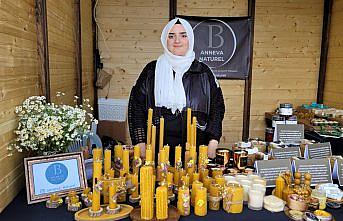 Yaptığı el yapımı krem ve dekoratif mumları Türkiye geneline satıyor