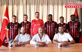 Arca Çorum FK, 6 futbolcuyla sözleşme imzaladı