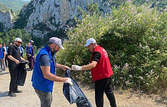 Bafra'da orman yangını riskine karşı doğa temizliği yapıldı