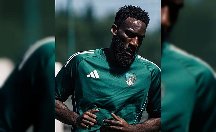 Düzce'de kamp yapan Kocaelispor, yeni sezon hazırlıklarını sürdürdü