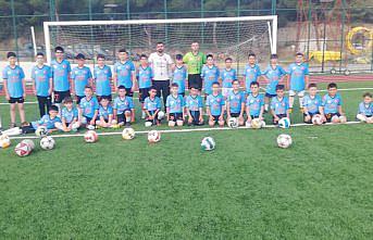 Hanönü’nde yaz futbol kursları devam ediyor