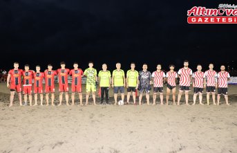 Ordu'da Manyetik Kum Gece Futbol Turnuvası başladı