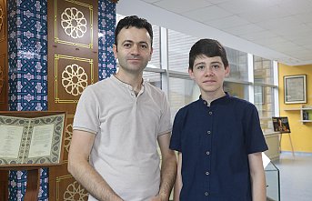 Rize'de günde 6 saat ders çalışan Genç, LGS'de tam puan aldı