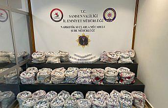 Samsun'da yastık kılıfına saklanmış 265 bin sentetik ecza ele geçirildi