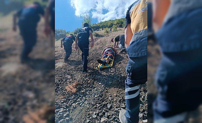 Tokat'ta uçuruma devrilen ATV aracındaki 2 kişi yaralandı