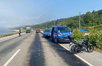 Türkeli'de motosikletin devrildiği kazada bir kişi yaralandı