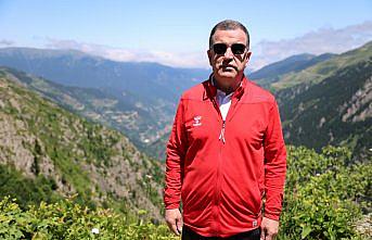 Zorlu Derebaşı virajları motosiklet tutkunlarını ağırladı