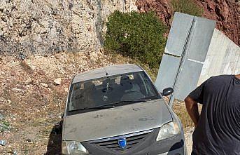 Çorum'da devrilen otomobildeki 4 kişi yaralandı