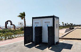 Karmod, Balıkesir'deki mavi bayraklı plajlar için tuvalet kabinleri üretti