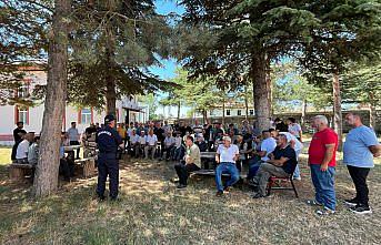 Ladik'te jandarmanın güvenli düğün, güvenli yaşam mesaisi