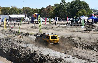 Off-road tutkunları, Düzce'deki şenlikte buluştu
