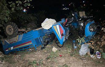 Ordu'da tarım aracının şarampole devrildiği kazada 4 kişi öldü, 3 kişi yaralandı