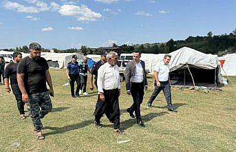 Salıpazarı Kaymakamı Beyazıt, mevsimlik tarım işçilerini ziyaret etti