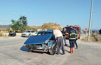Sinop'ta iki otomobilin çarpıştığı kazada 1 kişi yaralandı