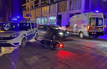 Türkeli’de motosiklet kazasında 2 kişi yaralandı