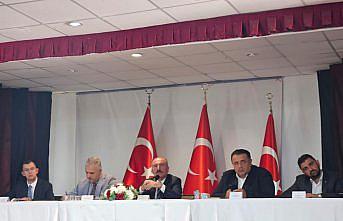 Vali Çalgan Bayat'ta muhtarlarla buluştu