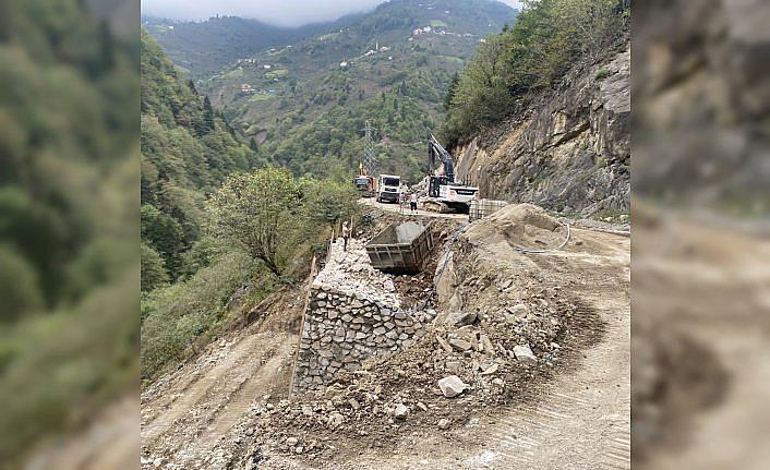 Giresun İl Özel İdaresinin yol çalışmaları sürüyor