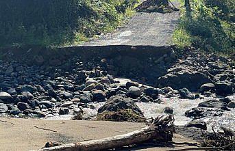 Giresun'da yoğun yağışın oluşturduğu hasarlar gideriliyor