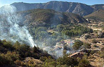 Kargı'da ormanlık alanda çıkan yangın söndürüldü