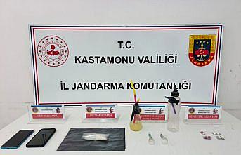 Kastamonu'da uyuşturucu operasyonunda 2 zanlı yakalandı