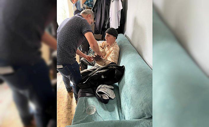 Salıpazarı'nda kendisinden haber alınamayan 84 yaşındaki kişi bulundu