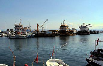 Sinop'ta balıkçılar denizden umduğunu bulamadı
