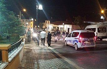 Tokat'ta sırtına yorgun mermi isabet eden motosiklet sürücüsü hastaneye kaldırıldı