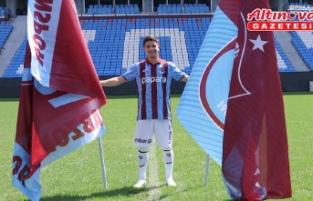 Trabzonspor, Faslı futbolcu Bouchouari'yi renklerine bağladı