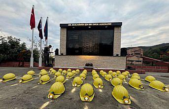 Amasra'daki patlamada hayatını kaybeden 43 madenci anıldı